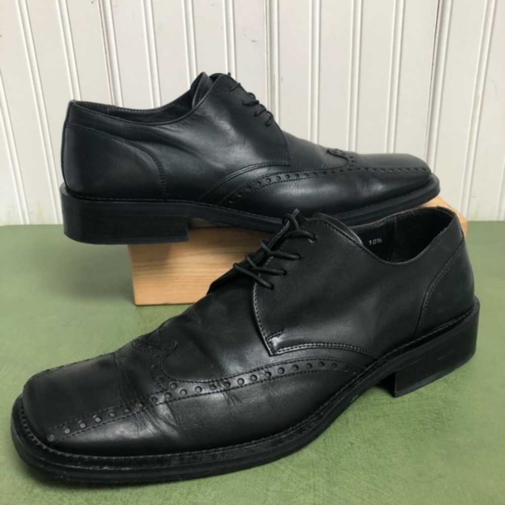 Impulse by Steeple Gate Cap Toe Oxfords/Brogues